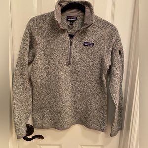 Gray Patagonia quarter zip